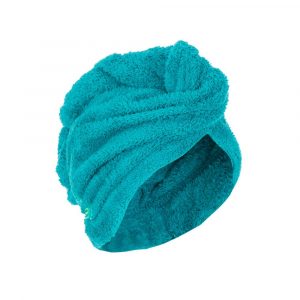 cuidados com o cabelo no verão - toalha